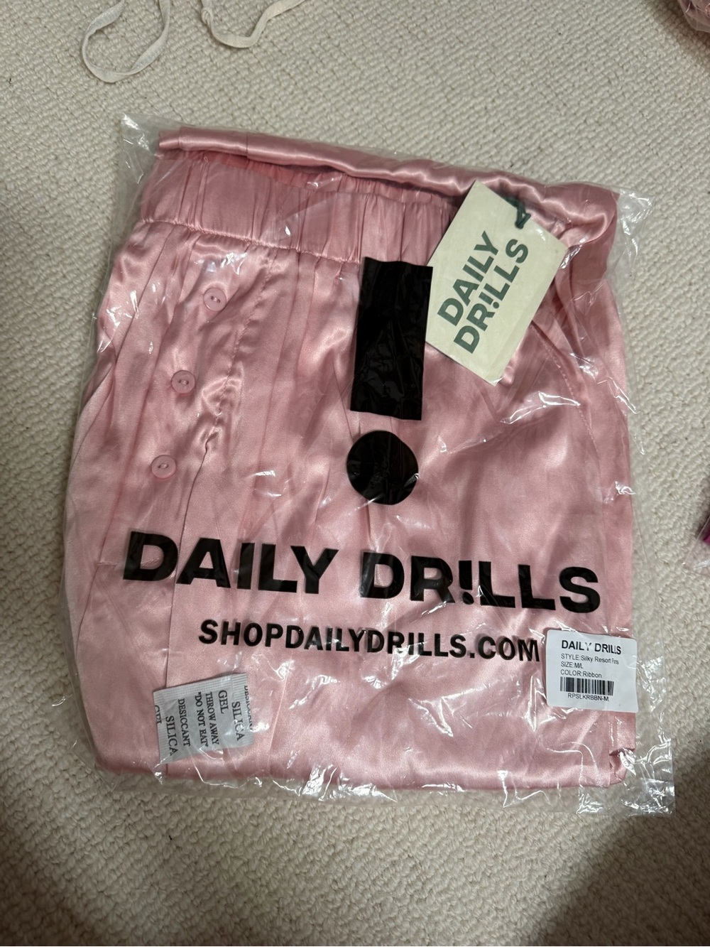 NEW M/L Daily Drills Pink Satin Button-Front Women's Pajama Pants